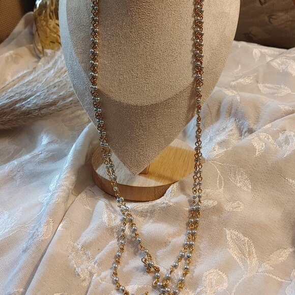 ⭐️3/$30 Vintage Grey Beaded Rosary Style Multi Strand Necklace Gold Tone Boho - Picture 2 of 9